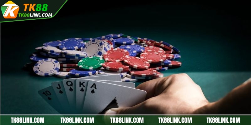 Thuật ngữ trong poker cho người chơi chinh phục đỉnh cao cá cược