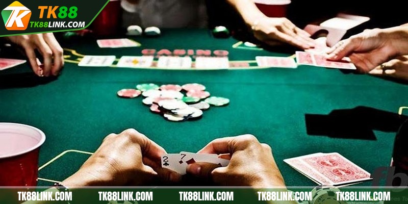 Giới thiệu cơ bản về game poker cho tân binh dễ tiếp cận và thắng lớn 